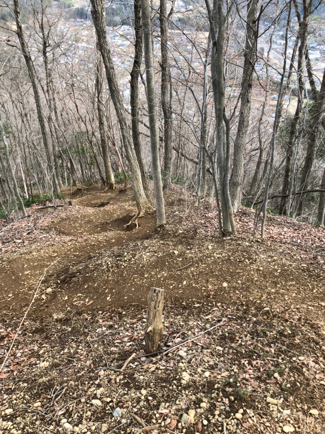 岩殿山の登山ルート